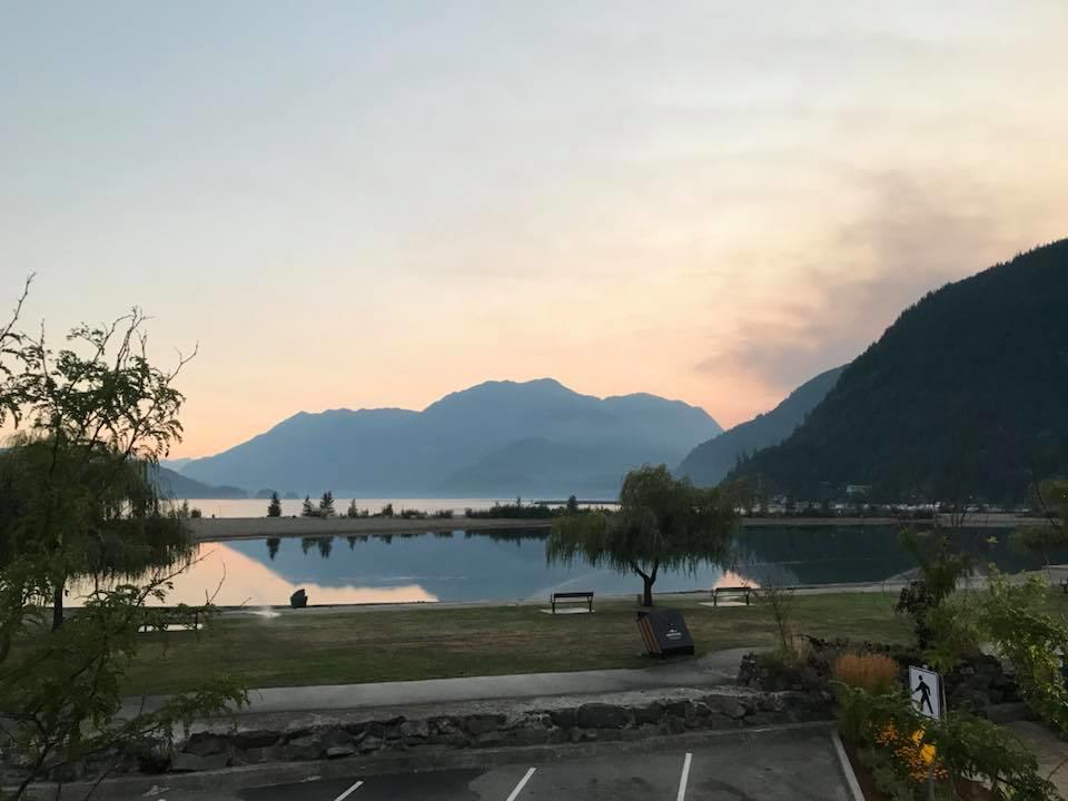 Spring Villa Hotel Harrison Hot Springs Esterno foto