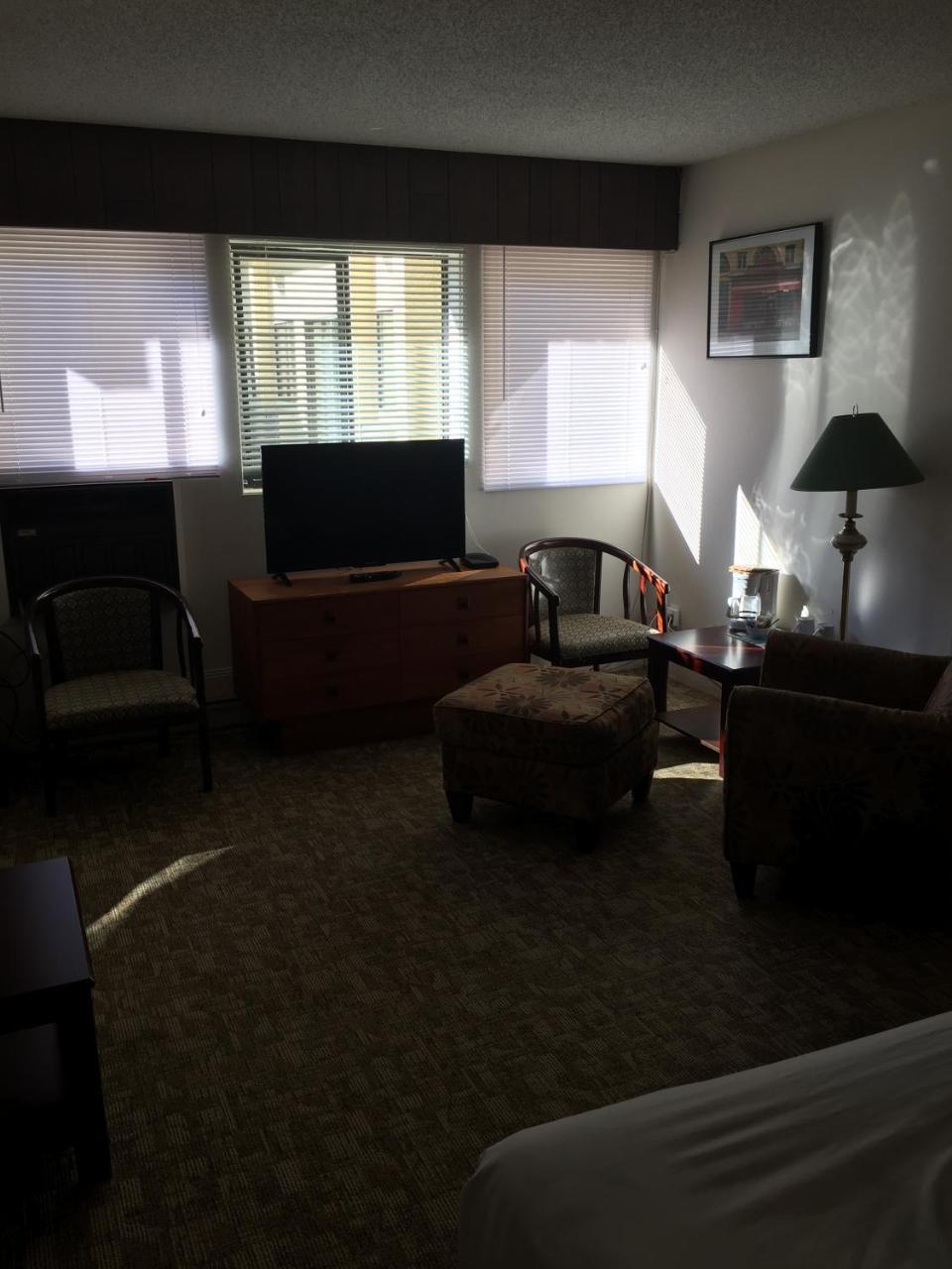 Spring Villa Hotel Harrison Hot Springs Esterno foto